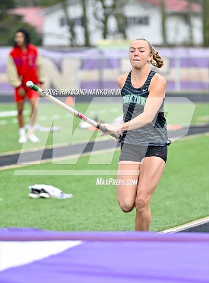 Thumbnail 1 in Marion Relays (Pole Vault)  photogallery.