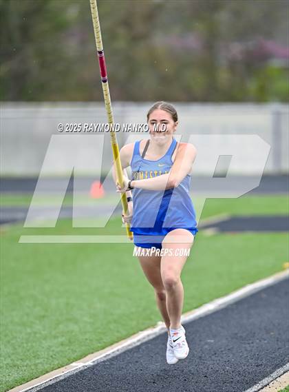 Thumbnail 3 in Marion Relays (Pole Vault)  photogallery.