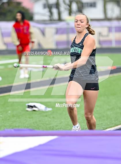 Thumbnail 2 in Marion Relays (Pole Vault)  photogallery.