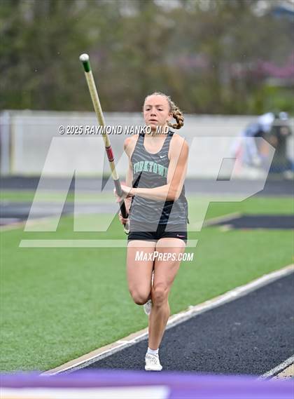 Thumbnail 2 in Marion Relays (Pole Vault)  photogallery.