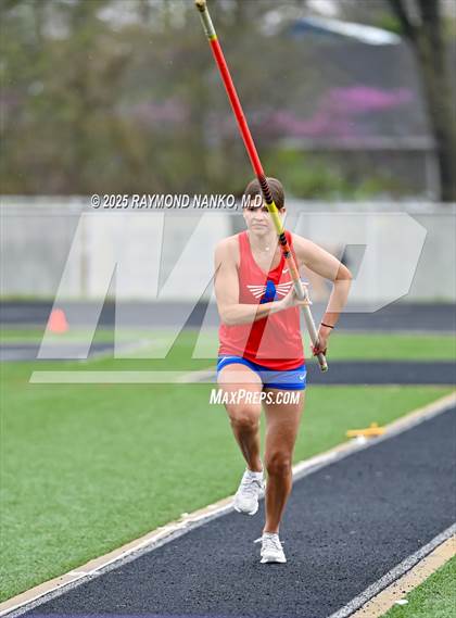 Thumbnail 2 in Marion Relays (Pole Vault)  photogallery.