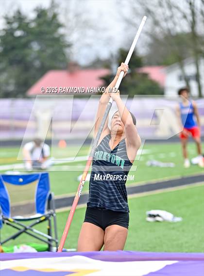 Thumbnail 2 in Marion Relays (Pole Vault)  photogallery.