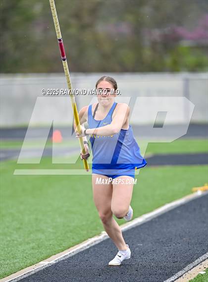 Thumbnail 2 in Marion Relays (Pole Vault)  photogallery.
