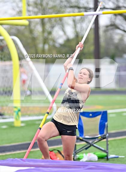 Thumbnail 2 in Marion Relays (Pole Vault)  photogallery.