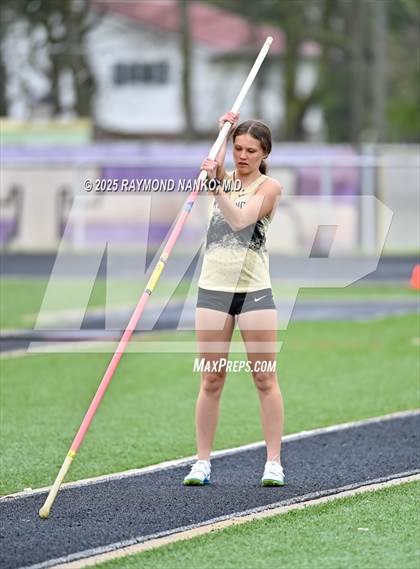 Thumbnail 2 in Marion Relays (Pole Vault)  photogallery.