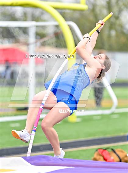 Thumbnail 2 in Marion Relays (Pole Vault)  photogallery.