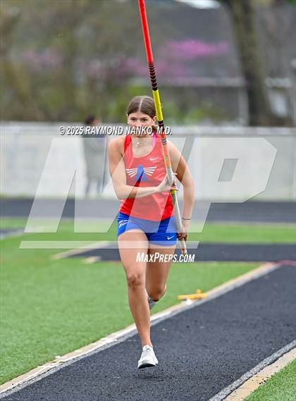 Thumbnail 1 in Marion Relays (Pole Vault)  photogallery.