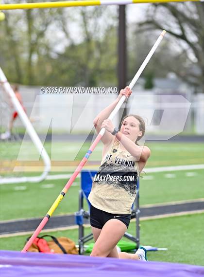 Thumbnail 3 in Marion Relays (Pole Vault)  photogallery.