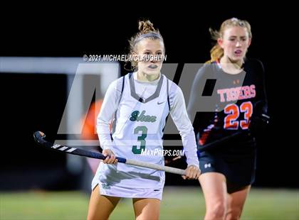 Thumbnail 1 in Shenendehowa vs. Mamaroneck (NYSPHAA Class A Semifinal) photogallery.