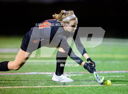 Thumbnail 2 in Shenendehowa vs. Mamaroneck (NYSPHAA Class A Semifinal) photogallery.