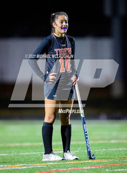 Thumbnail 1 in Shenendehowa vs. Mamaroneck (NYSPHAA Class A Semifinal) photogallery.