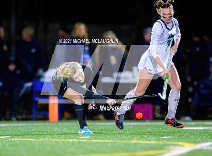 Thumbnail 2 in Shenendehowa vs. Mamaroneck (NYSPHAA Class A Semifinal) photogallery.