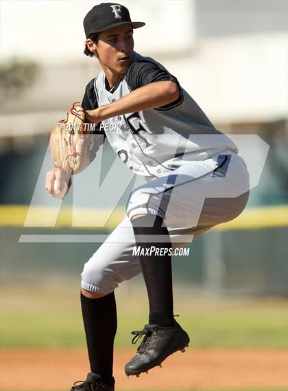 Thumbnail 1 in Foothill @ El Modena photogallery.