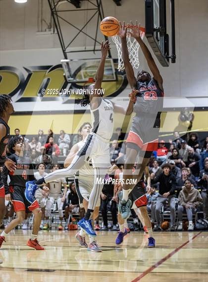 Thumbnail 1 in Oak Hills @ Hesperia photogallery.