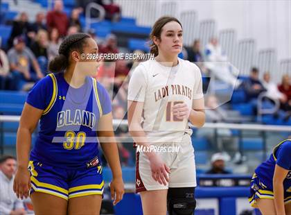 Thumbnail 1 in Collinsville vs. Bland (UIL 2A Bi-District) photogallery.