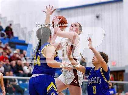 Thumbnail 2 in Collinsville vs. Bland (UIL 2A Bi-District) photogallery.