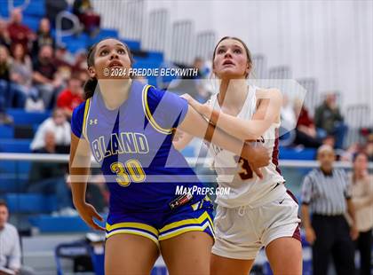 Thumbnail 3 in Collinsville vs. Bland (UIL 2A Bi-District) photogallery.