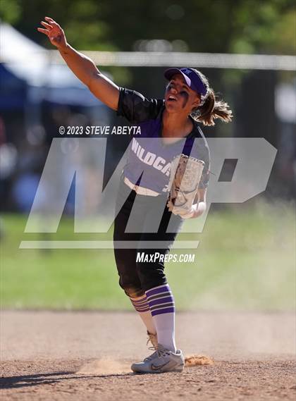 Thumbnail 2 in Legend @ Arvada West (CHSAA 5A First Round) photogallery.