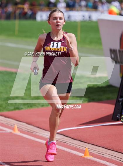 Thumbnail 1 in CHSAA Track and Field 4A Championships (Girls 4x800m Relay) photogallery.