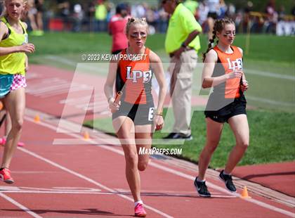 Thumbnail 2 in CHSAA Track and Field 4A Championships (Girls 4x800m Relay) photogallery.