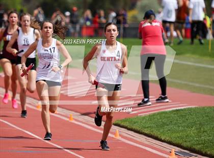 Thumbnail 2 in CHSAA Track and Field 4A Championships (Girls 4x800m Relay) photogallery.
