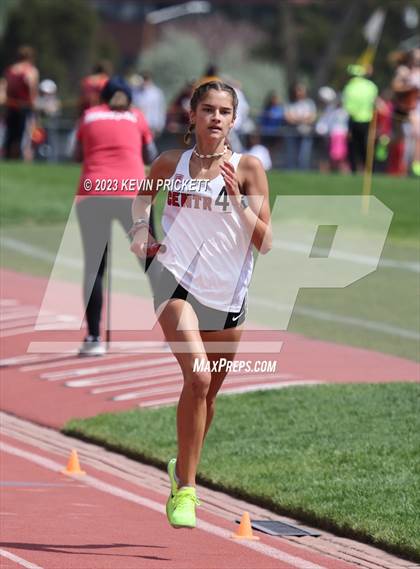 Thumbnail 2 in CHSAA Track and Field 4A Championships (Girls 4x800m Relay) photogallery.