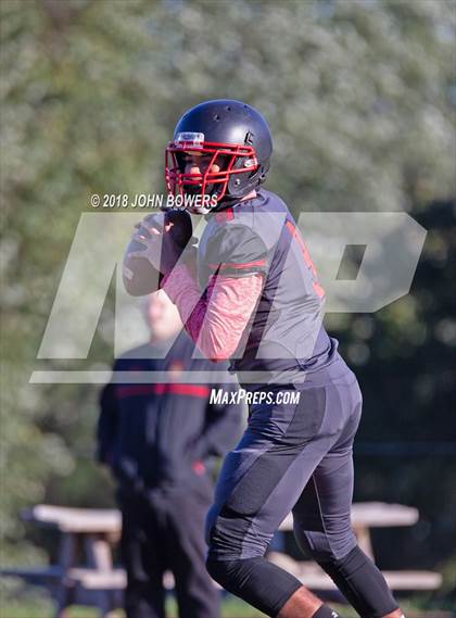 Thumbnail 1 in Dulaney @ Dundalk photogallery.