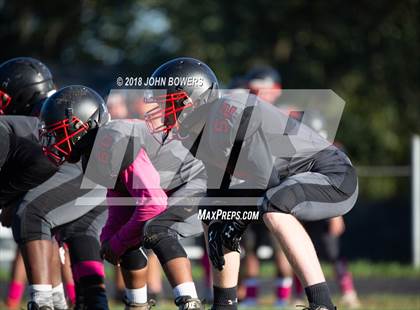 Thumbnail 3 in Dulaney @ Dundalk photogallery.
