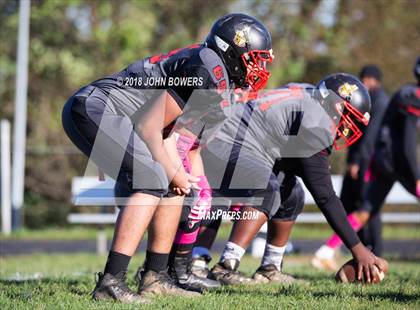 Thumbnail 2 in Dulaney @ Dundalk photogallery.