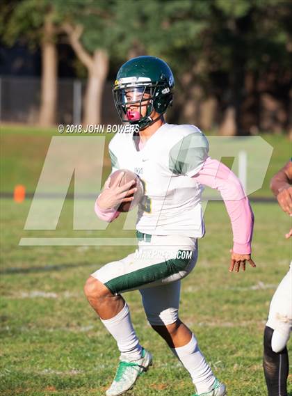 Thumbnail 2 in Dulaney @ Dundalk photogallery.