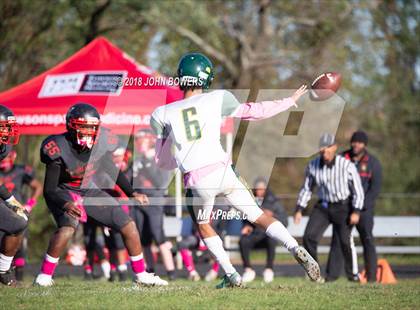 Thumbnail 2 in Dulaney @ Dundalk photogallery.