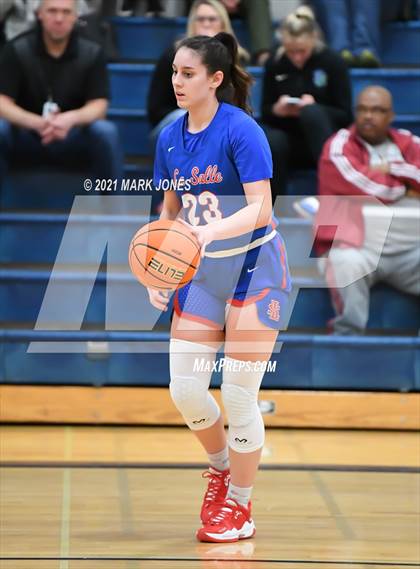 Thumbnail 1 in St. Anthony vs. La Salle (Nike Tournament of Champions) photogallery.