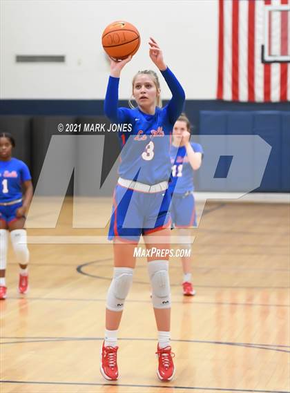 Thumbnail 3 in St. Anthony vs. La Salle (Nike Tournament of Champions) photogallery.