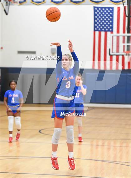 Thumbnail 1 in St. Anthony vs. La Salle (Nike Tournament of Champions) photogallery.