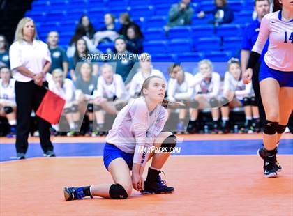 Thumbnail 2 in Hoxie vs. Paris (AAA 3A Final) photogallery.