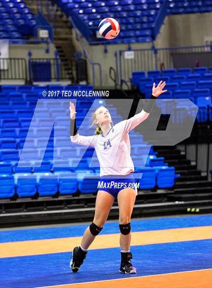 Thumbnail 1 in Hoxie vs. Paris (AAA 3A Final) photogallery.