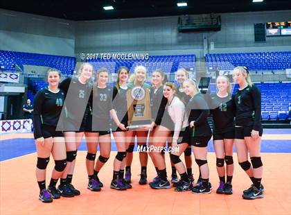 Thumbnail 2 in Hoxie vs. Paris (AAA 3A Final) photogallery.