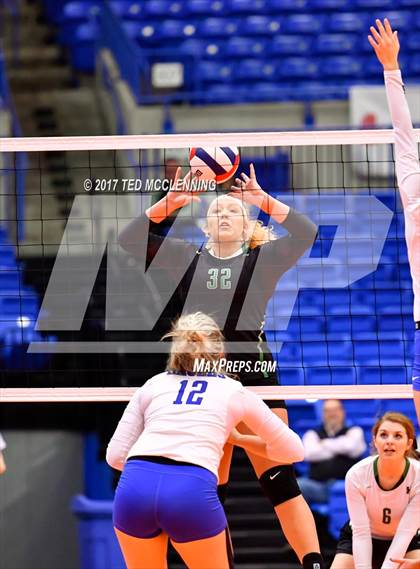 Thumbnail 2 in Hoxie vs. Paris (AAA 3A Final) photogallery.