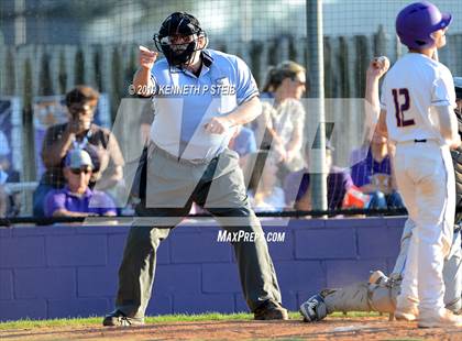 Thumbnail 1 in Bourgeois @ Thibodaux photogallery.