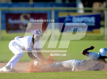 Thumbnail 2 in Bourgeois @ Thibodaux photogallery.