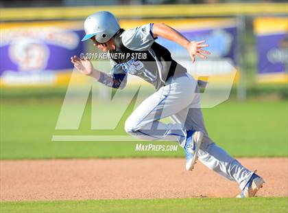 Thumbnail 3 in Bourgeois @ Thibodaux photogallery.
