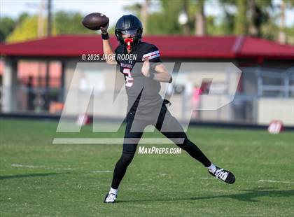 Thumbnail 3 in JV: Anahuac @ Kirbyville photogallery.