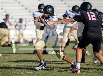 Thumbnail 3 in JV: Anahuac @ Kirbyville photogallery.
