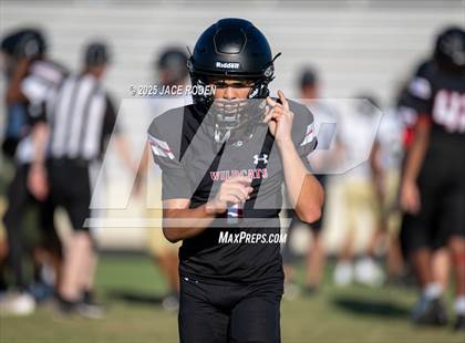 Thumbnail 1 in JV: Anahuac @ Kirbyville photogallery.