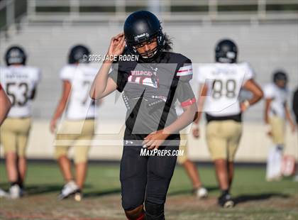 Thumbnail 2 in JV: Anahuac @ Kirbyville photogallery.