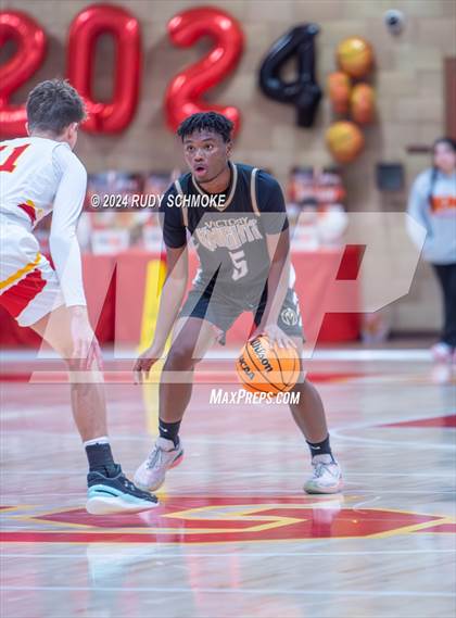 Thumbnail 3 in Victory Christian Academy @ Cathedral Catholic photogallery.