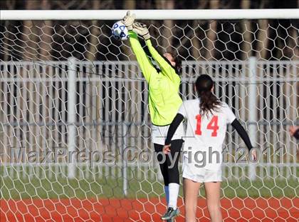 Thumbnail 2 in Friends Academy vs Keshequa (NYSPHSAA Class C Semifinal) photogallery.
