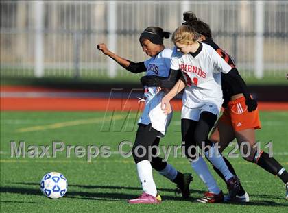 Thumbnail 3 in Friends Academy vs Keshequa (NYSPHSAA Class C Semifinal) photogallery.