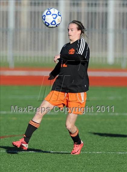 Thumbnail 3 in Friends Academy vs Keshequa (NYSPHSAA Class C Semifinal) photogallery.