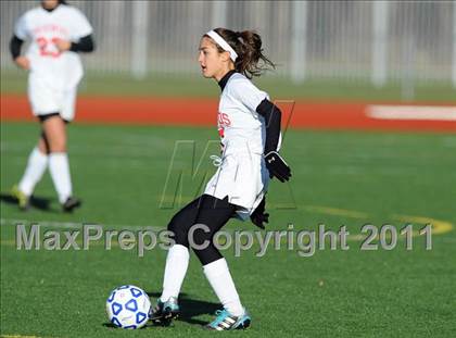 Thumbnail 3 in Friends Academy vs Keshequa (NYSPHSAA Class C Semifinal) photogallery.